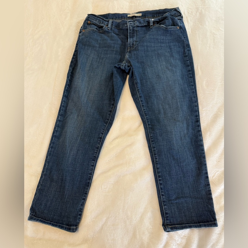 Women’s Levi’s Boyfriend Blue Jeans